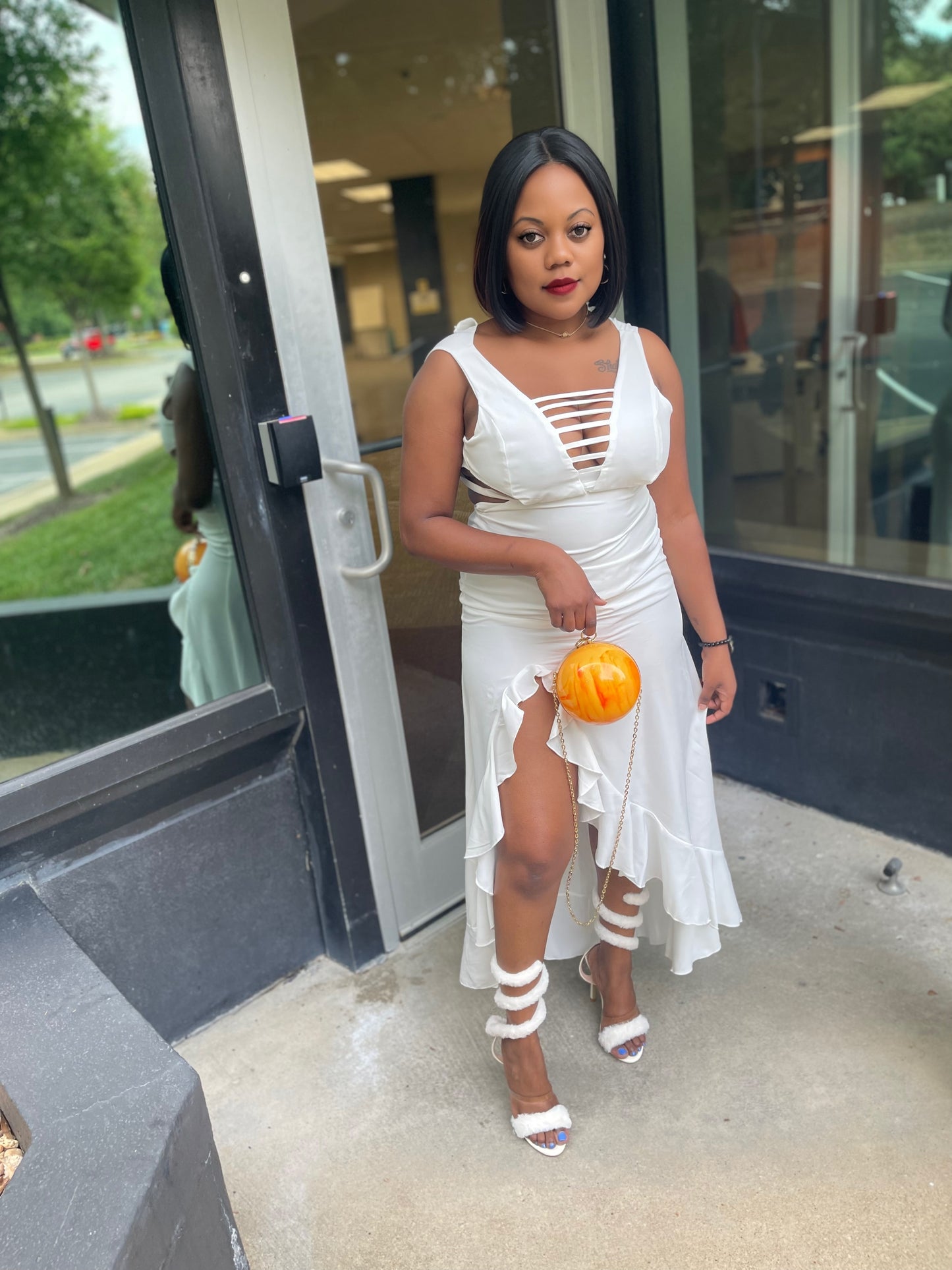 The Elegant White Dress