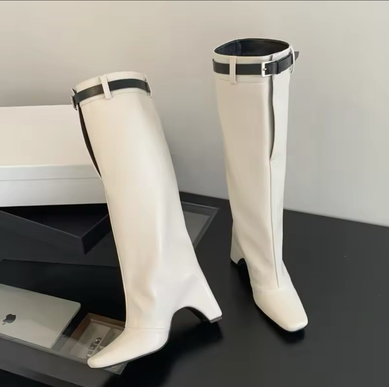 Step In Style | Knee High Boots (Comes In Three Colors Available)