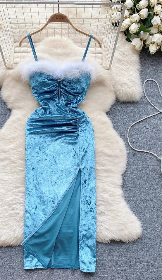 The Elegant Holiday Dresses
