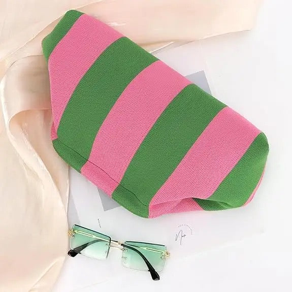 The IT Girl Clutch Bag (Comes In Other Colors)