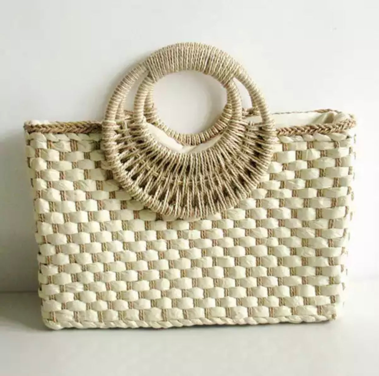 The “So Exclusive” Straw Bag Preorder - Seasonal Secrets