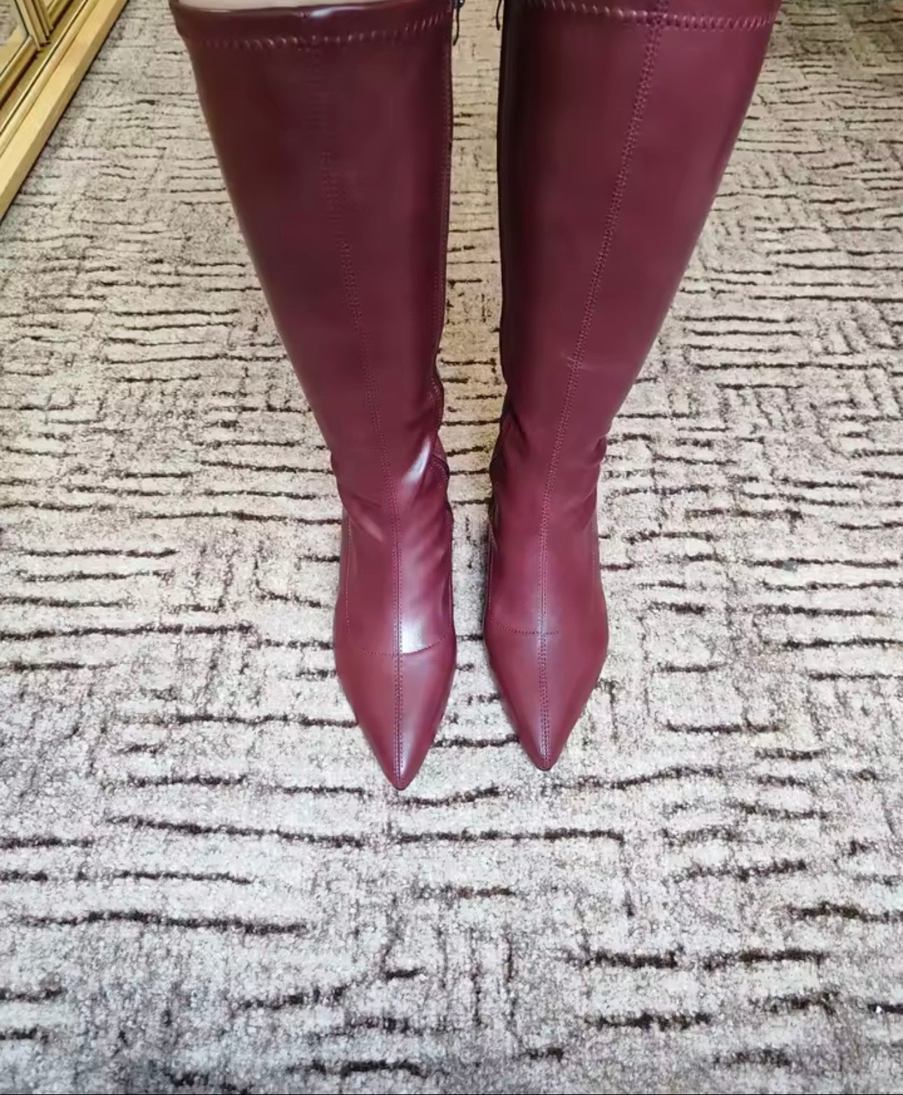 The Chelsea Boots (Available In Two Colors)