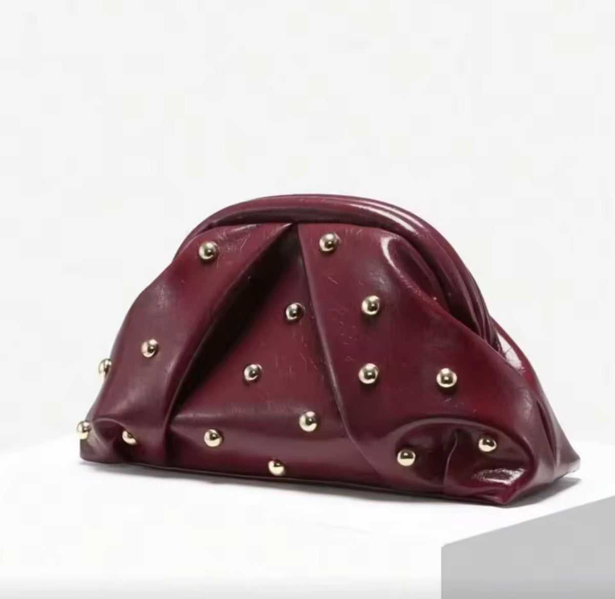 The Riveted Clutch